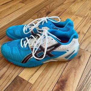 Women’s asics sneakers